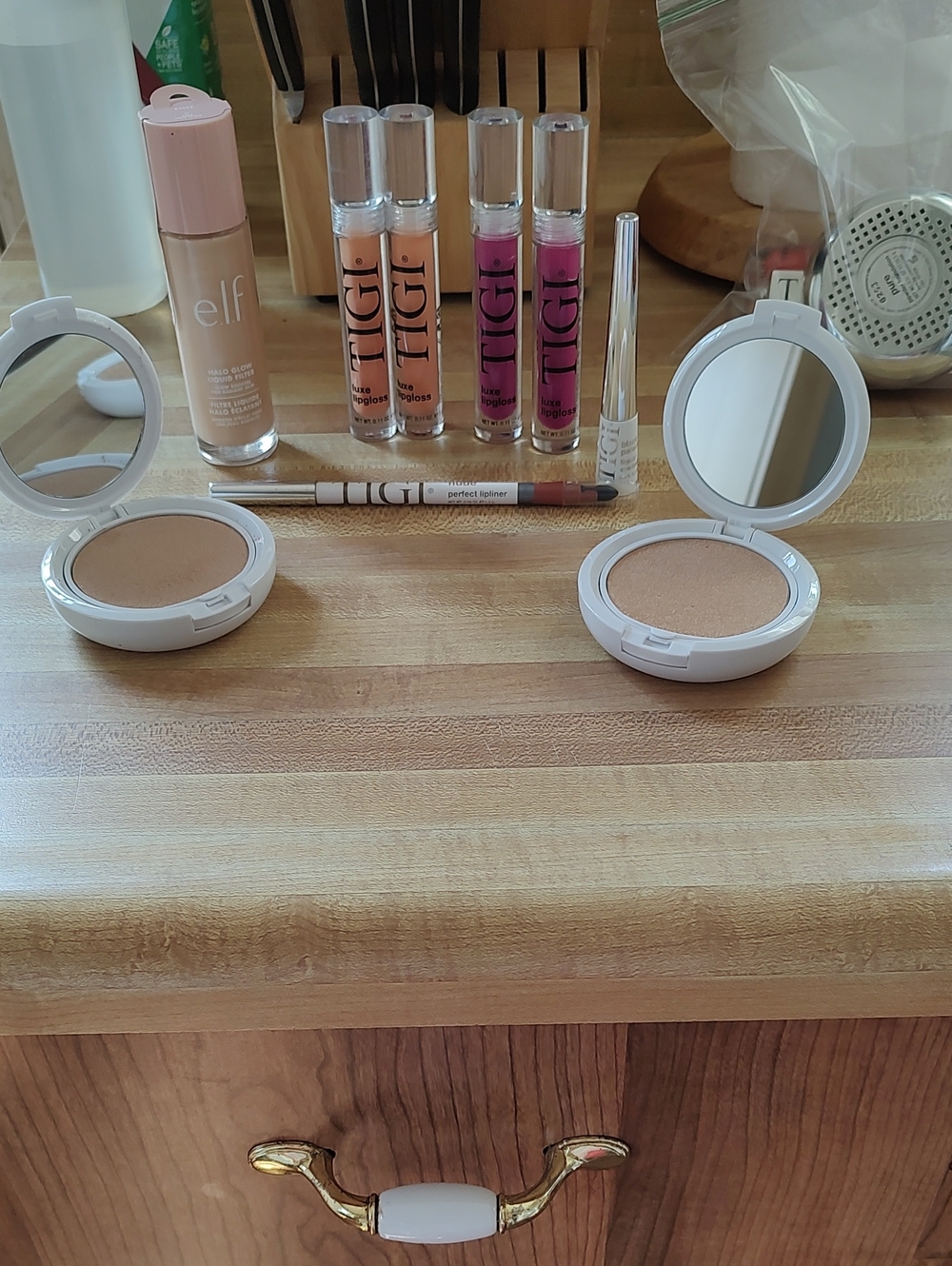 9 pc Make Up Lot